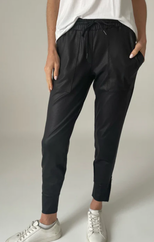 Headliner Coated Zip Jogger / Black