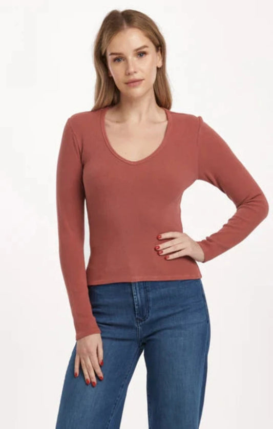 Marlowe V-Neck Top / Intense Rust