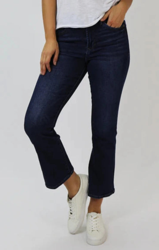 Jeanne Super High Rise Cropped Flare Jeans / Richmond